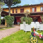 Апартаменты Garden-front House In Бибионе