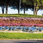 Апартаменты Garden-front House In